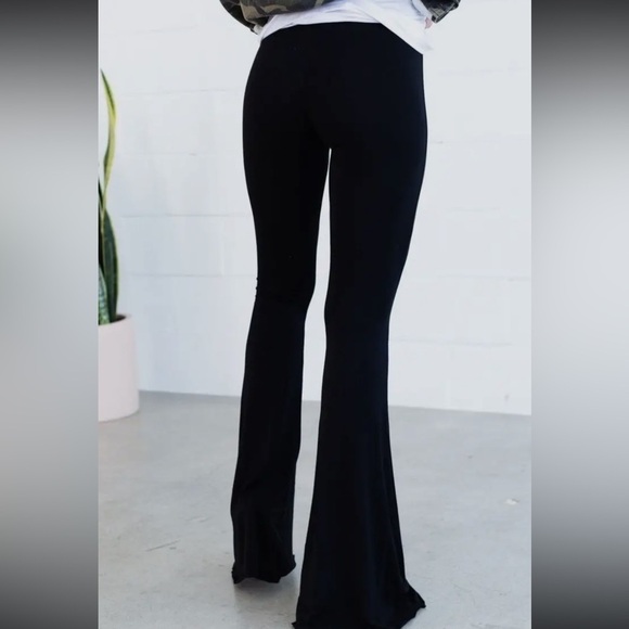 002 - Cher Solid Black Raw Edge Flared Women's Pant - Picture 2 of 4